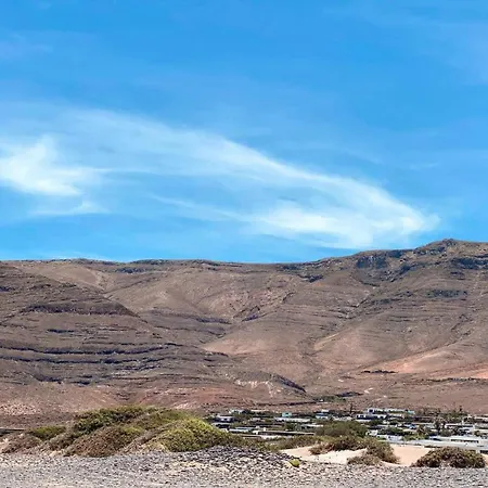 Allende Con Piscina Privada Y Ac Villa Famara