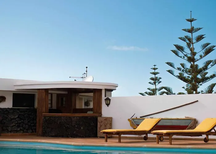 Allende Con Piscina Privada Y Ac ヴィラ カレタ・デ・ファマラ