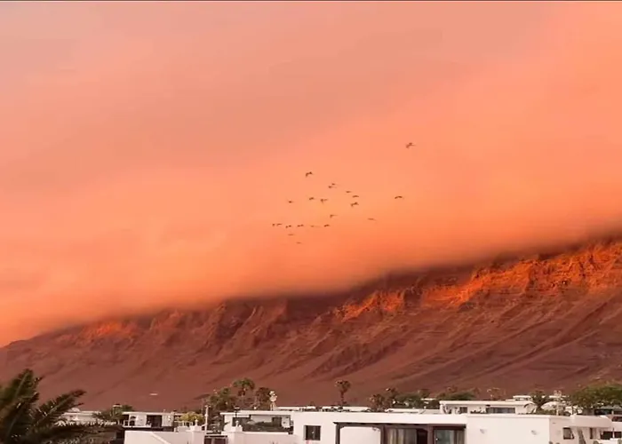 Allende Con Piscina Privada Y Ac カレタ・デ・ファマラ