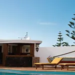 Allende Con Piscina Privada Y Ac فيلة فامارا