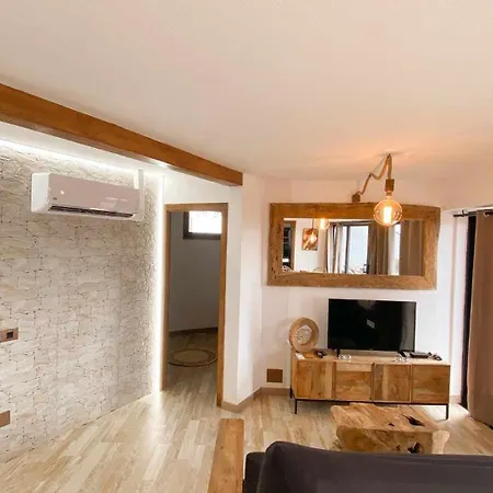 Allende Con Piscina Privada Y Ac * Famara