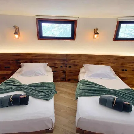 Villa Allende Con Piscina Privada Y Ac