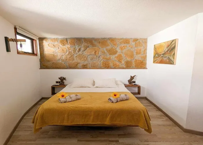 Villa Allende Con Piscina Privada Y Ac *